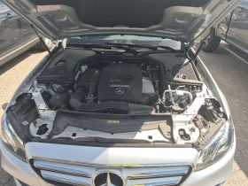Mercedes-Benz E 300 * CARFAX * АВТОКРЕДИТ БЕЗ ПЪРВОНАЧАЛНА ВНОСКА, снимка 6