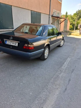 Mercedes-Benz E 250, снимка 2