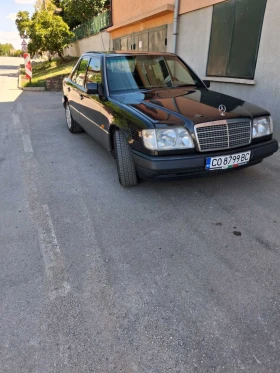 Mercedes-Benz E 250, снимка 1
