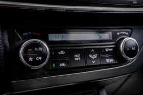 Toyota Auris 2.0 D-4D Бяла перла! ТОП! С ГАРАНЦИЯ! - 6300 € / 12321.73 лв. - 75823911 12