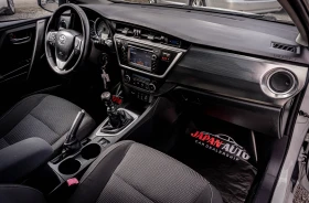 Toyota Auris 2.0 D-4D Бяла перла! ТОП! С ГАРАНЦИЯ! - 6300 € / 12321.73 лв. - 75823911 8