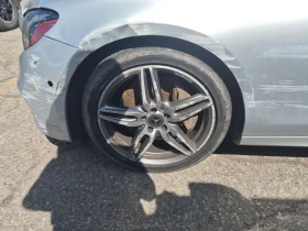 Mercedes-Benz E 300 * CARFAX * АВТОКРЕДИТ БЕЗ ПЪРВОНАЧАЛНА ВНОСКА | Auto.bg — изображение 7