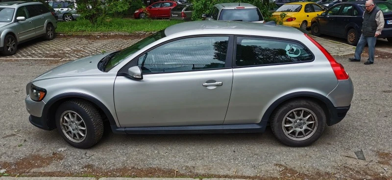 Volvo C30, снимка 4 - Автомобили и джипове - 45569559