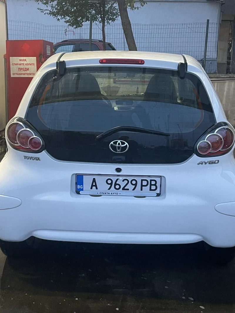 Toyota Aygo, снимка 4 - Автомобили и джипове - 47765357