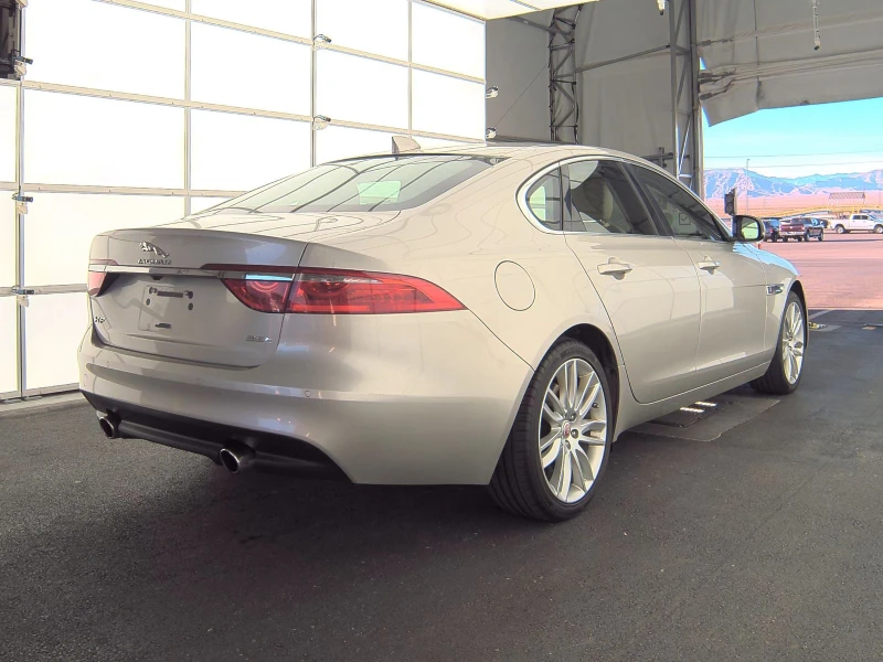 Jaguar Xf Prestige, снимка 3 - Автомобили и джипове - 48017264