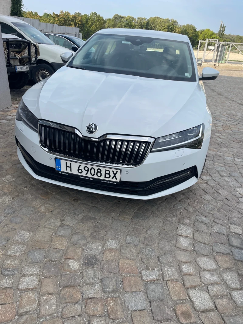 Skoda Superb, снимка 1 - Автомобили и джипове - 48488590