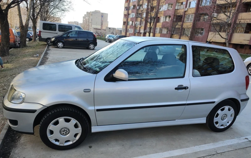 VW Polo, снимка 3 - Автомобили и джипове - 49310561