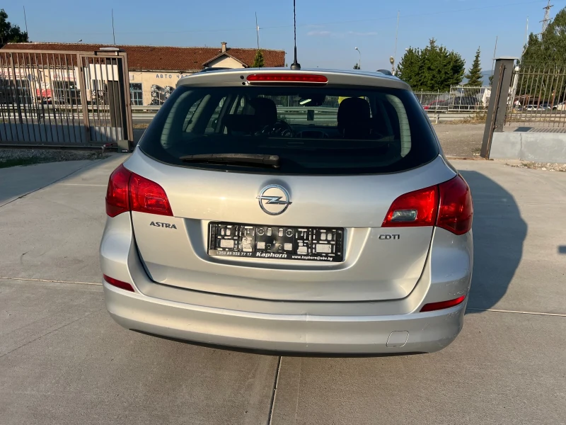 Opel Astra 1.7cdti, снимка 5 - Автомобили и джипове - 51369026