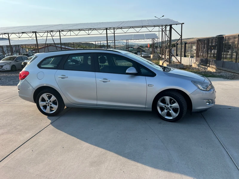 Opel Astra 1.7cdti, снимка 8 - Автомобили и джипове - 51369026