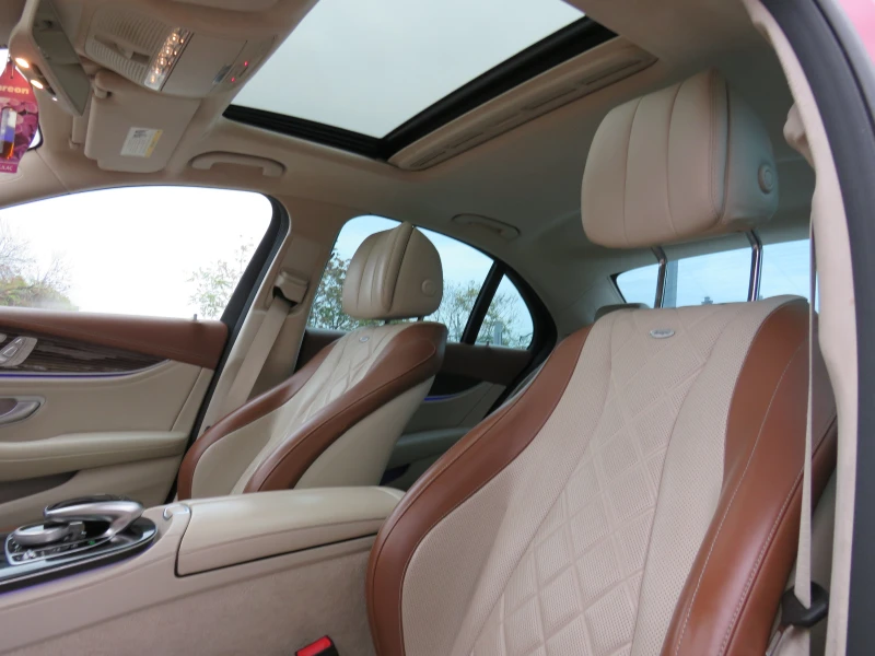 Mercedes-Benz E 300 * FUL PACK 6.3AMG FACELIFT DESIGNO KEYLESS 9G PANO, снимка 14 - Автомобили и джипове - 52300797