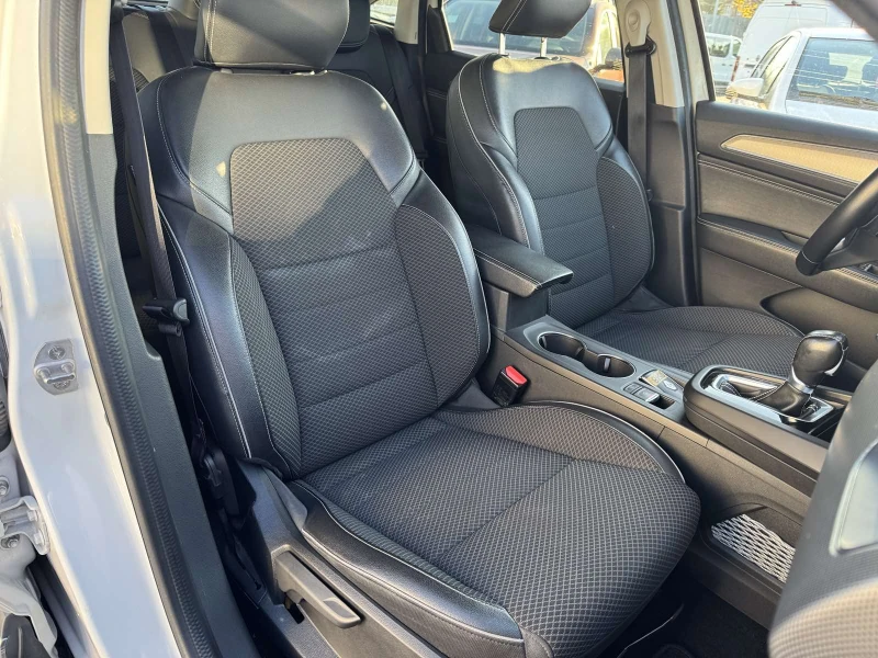 Renault Arkana 1.3 Tci, снимка 9 - Автомобили и джипове - 52414661