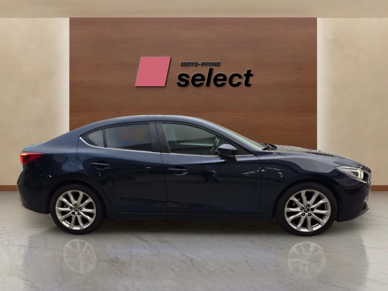 Mazda 3 2.0, снимка 4 - Автомобили и джипове - 52728236