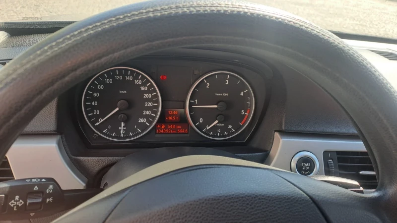 BMW 318, снимка 8 - Автомобили и джипове - 53036043