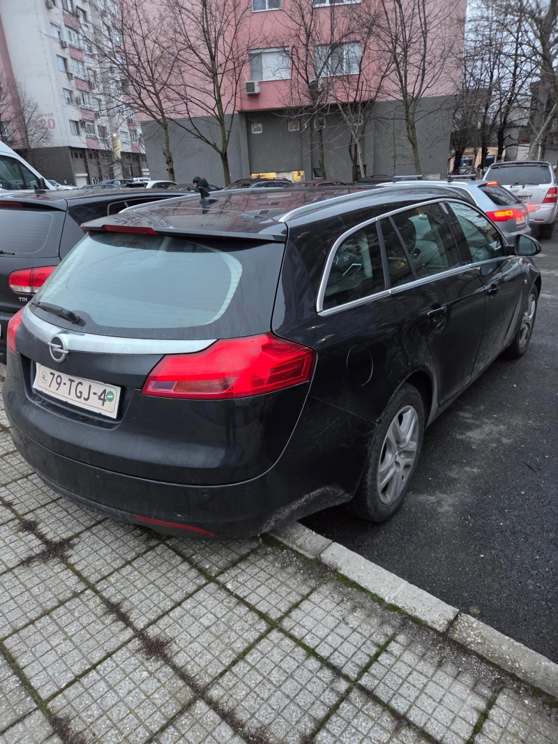 Opel Insignia, снимка 2 - Автомобили и джипове - 53534881
