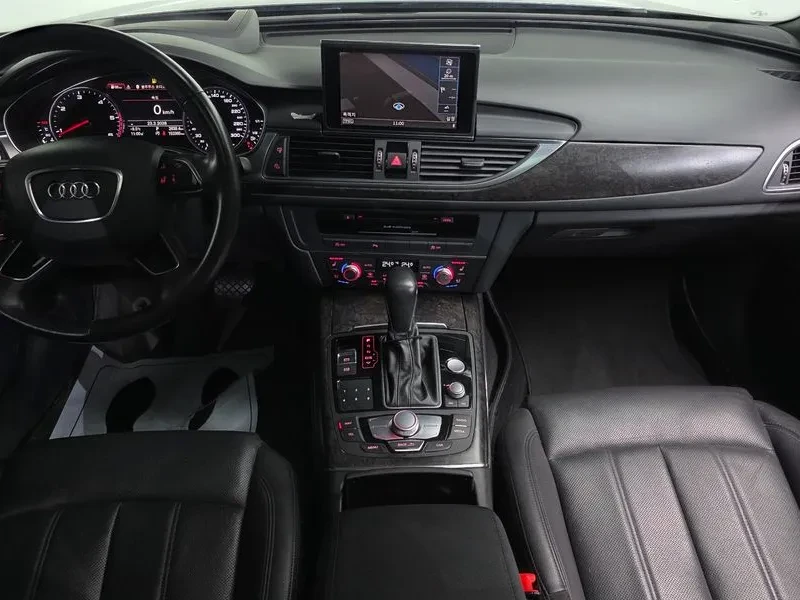 Audi A6 2.0 TDI, снимка 7 - Автомобили и джипове - 54147963