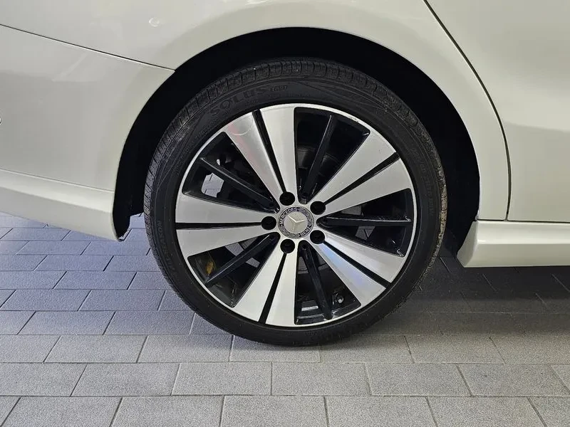 Mercedes-Benz CLA 250 САМО 30% АВАНС, снимка 5 - Автомобили и джипове - 55735089