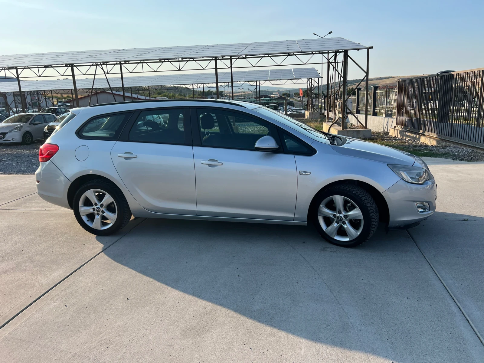 Opel Astra 1.6cdti - изображение 8