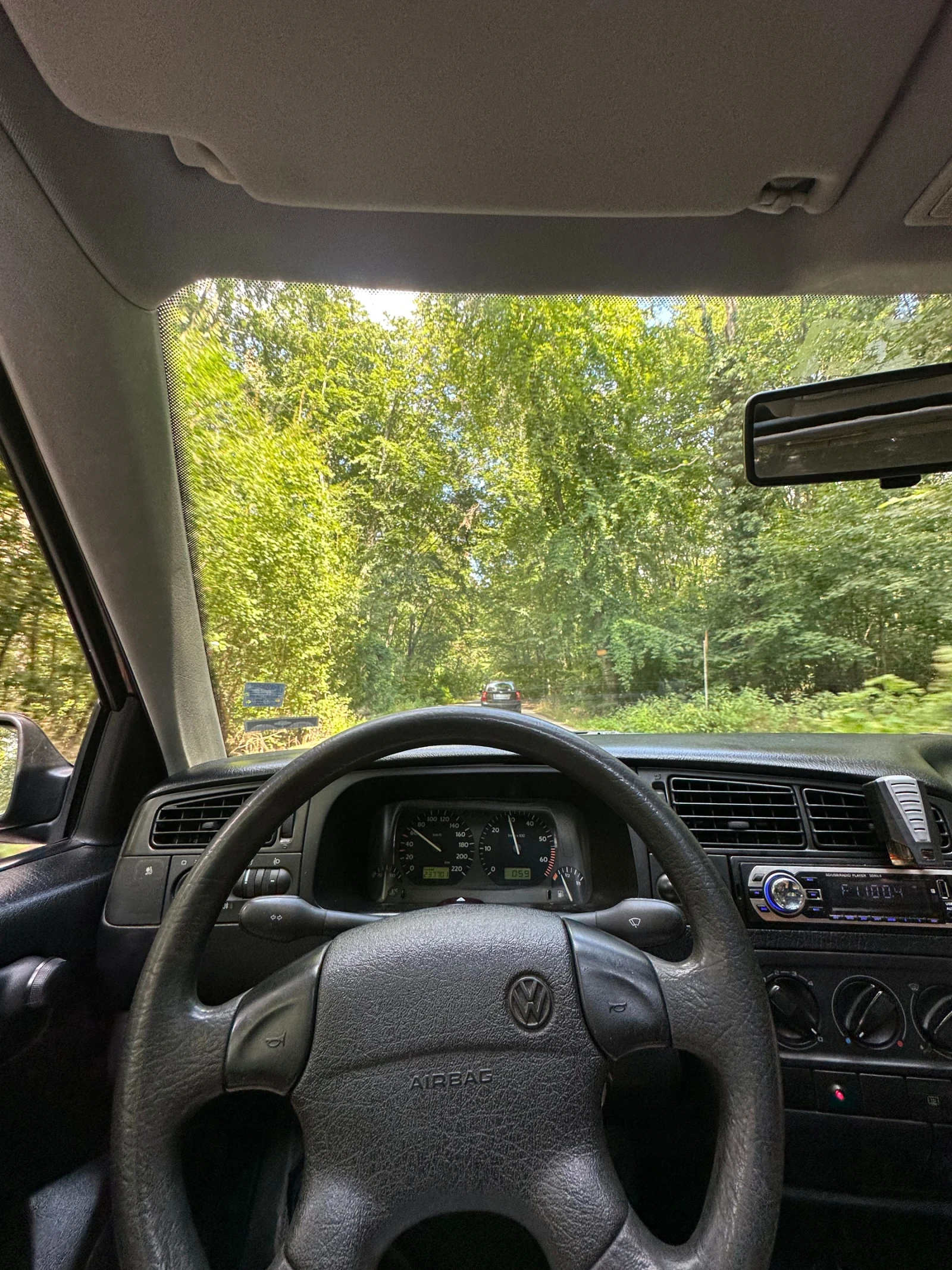 VW Golf  - изображение 9