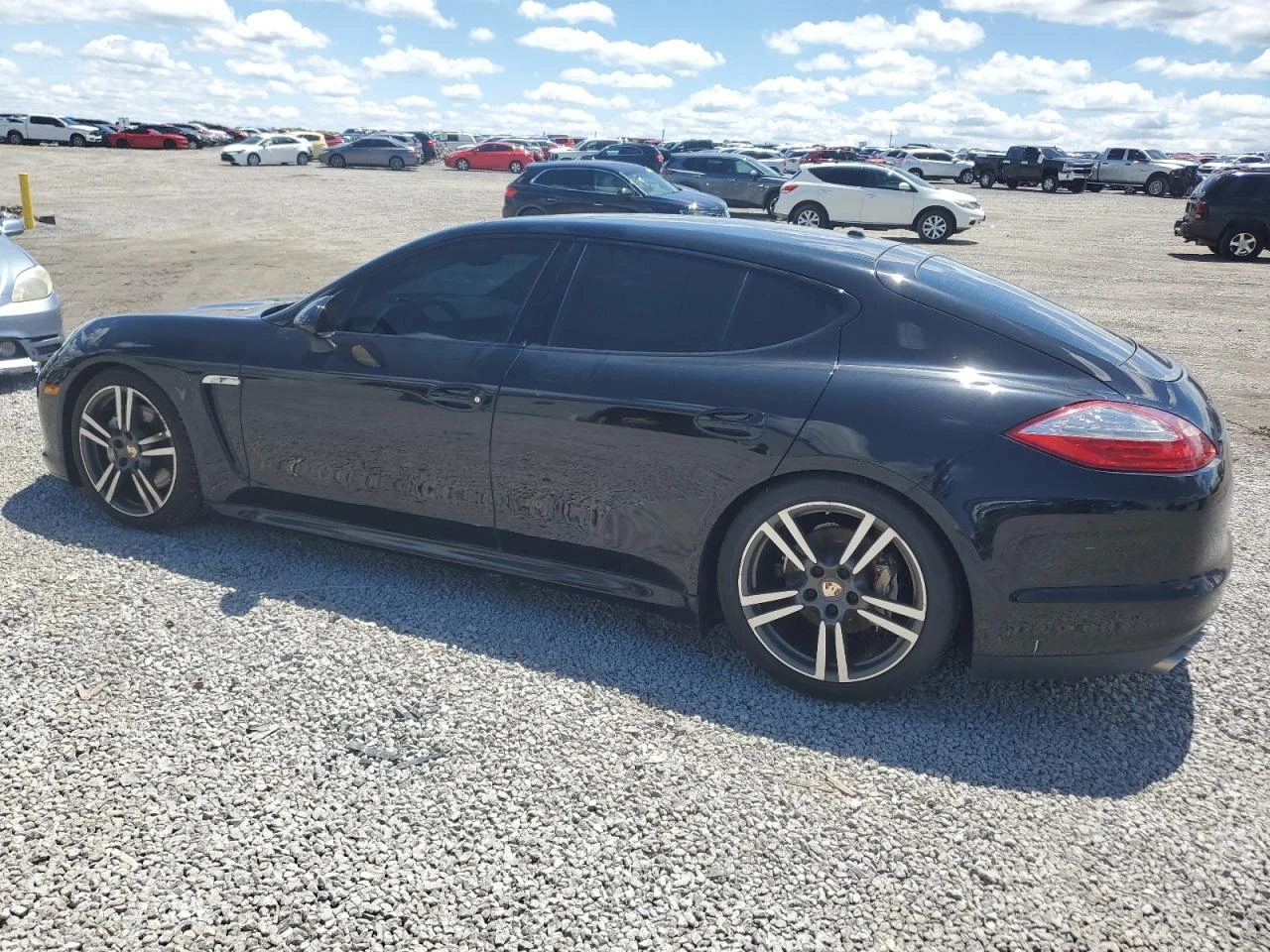 Porsche Panamera 4.8V8* S* РЕАЛНИ КМ - изображение 6