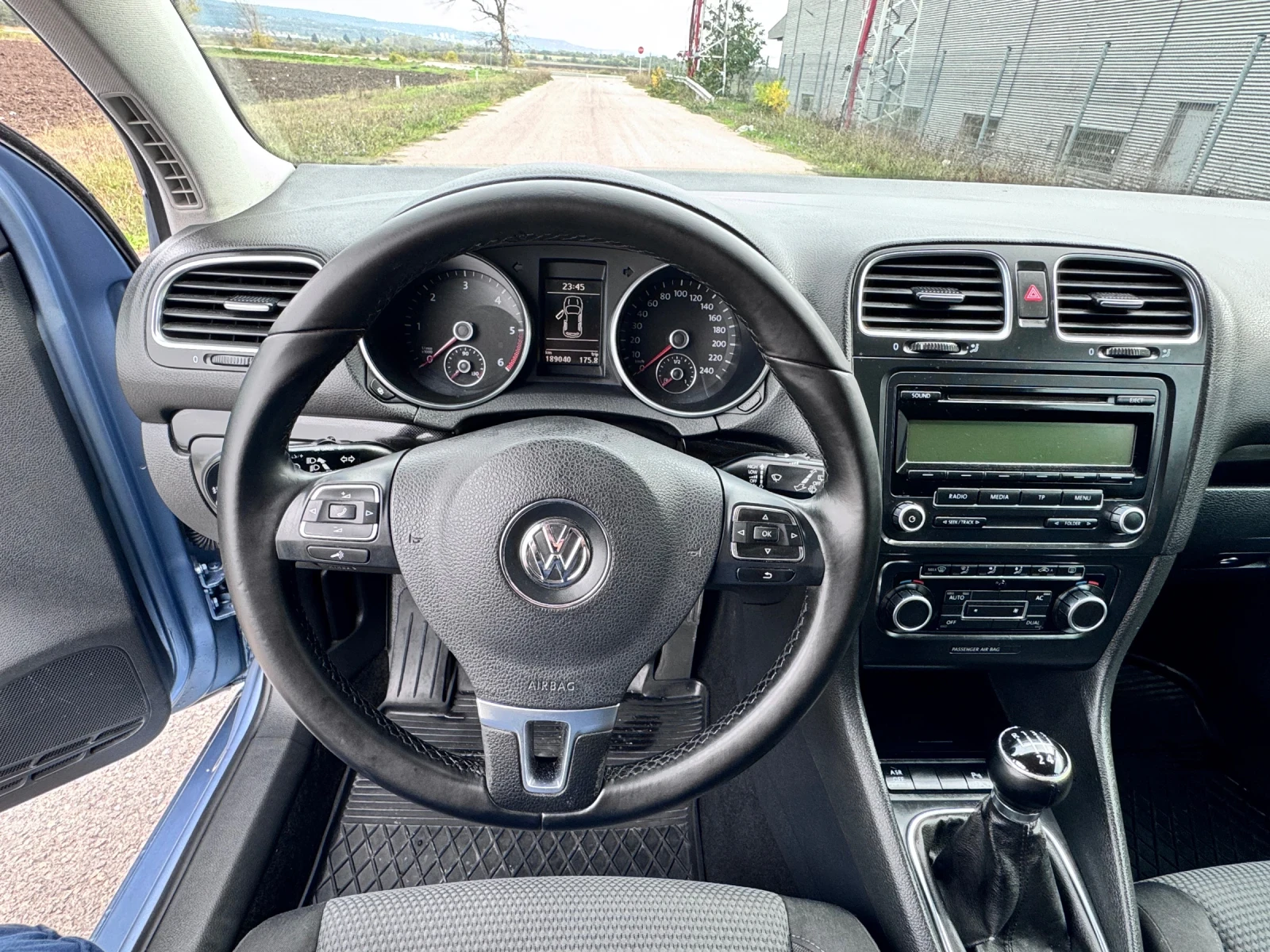 VW Golf 2.0TDI | Mobile.bg   11