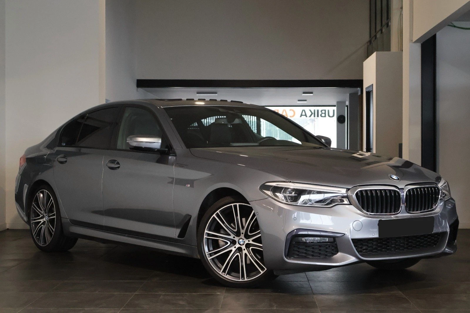BMW 520  Series 520 M Sport | Mobile.bg   1