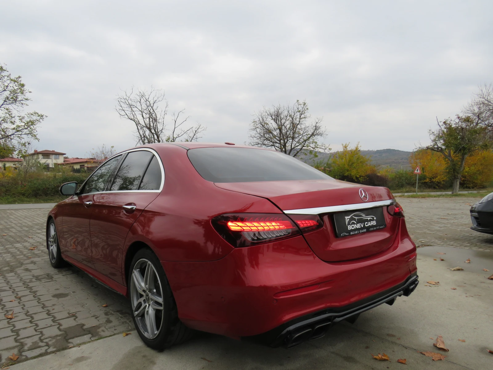 Mercedes-Benz E 300 * FUL PACK 6.3AMG FACELIFT DESIGNO KEYLESS 9G PANO | Mobile.bg   7