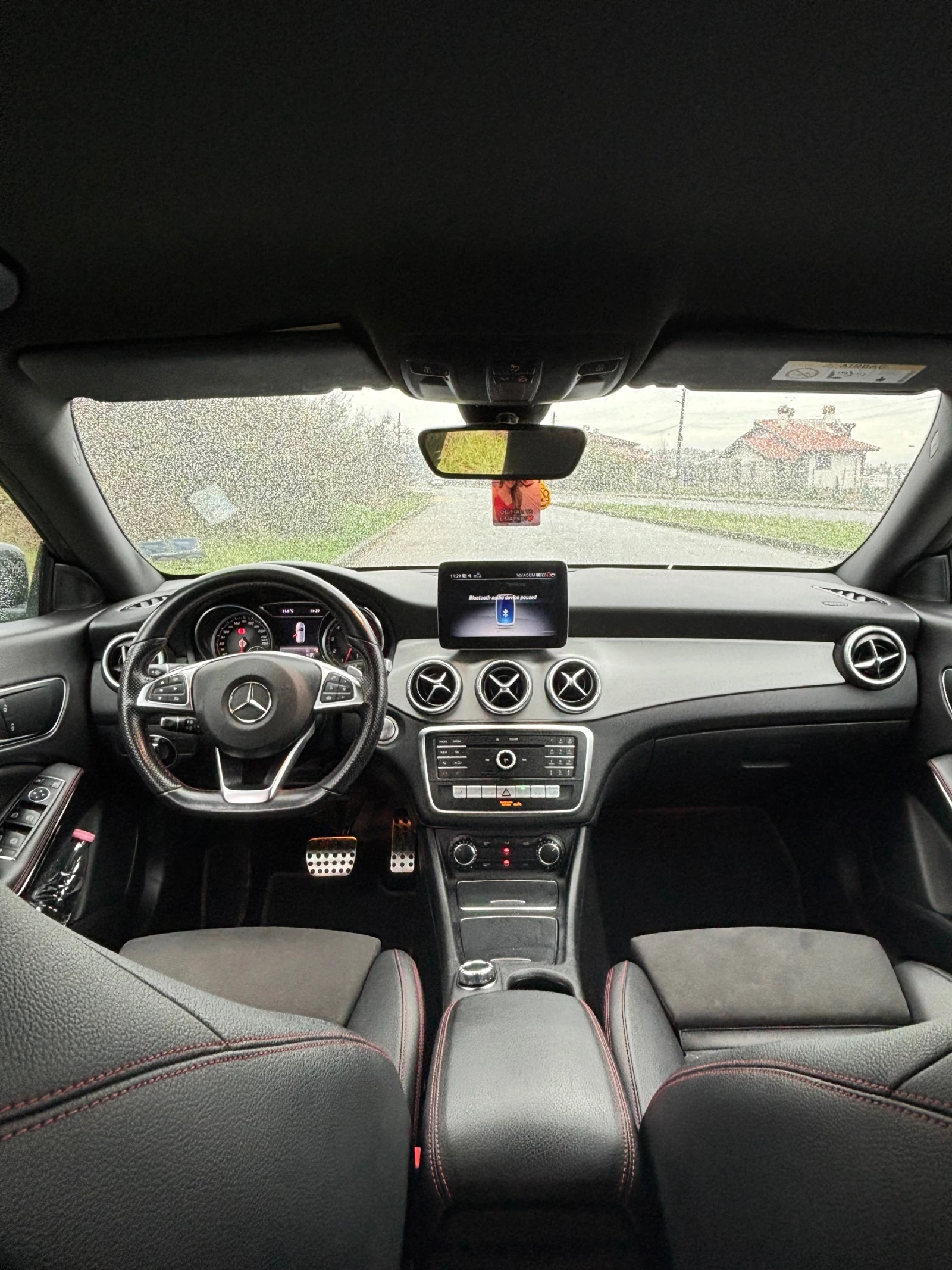 Mercedes-Benz CLA 180  - изображение 7