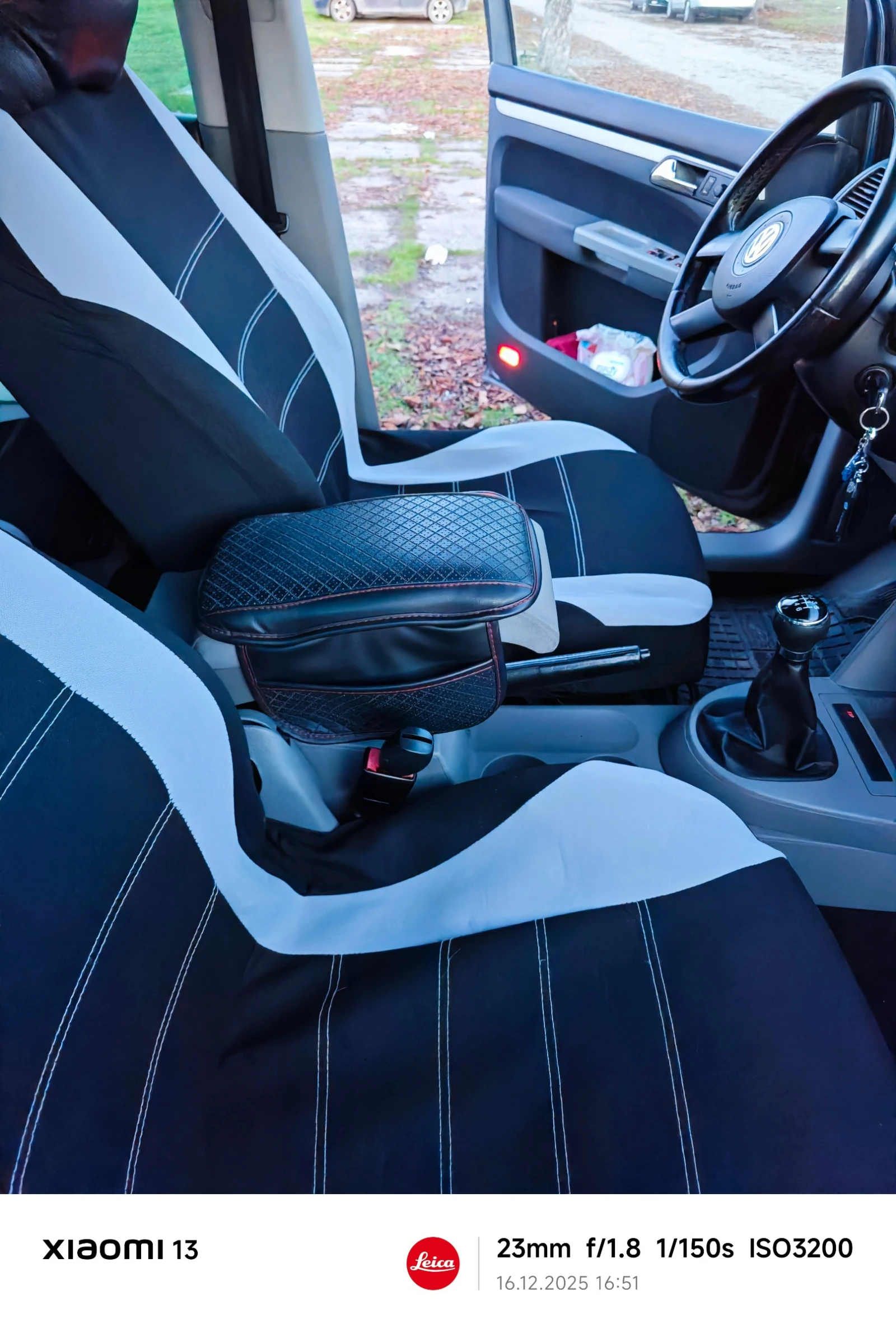 VW Touran 2.0 FSI | Mobile.bg � ����������� 9