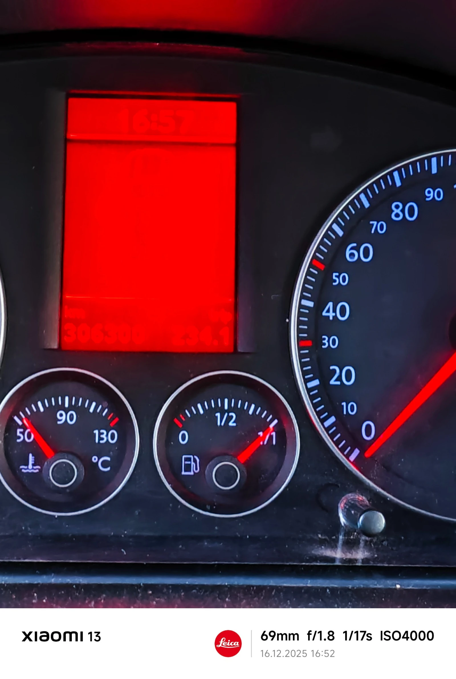 VW Touran 2.0 FSI | Mobile.bg � ����������� 11