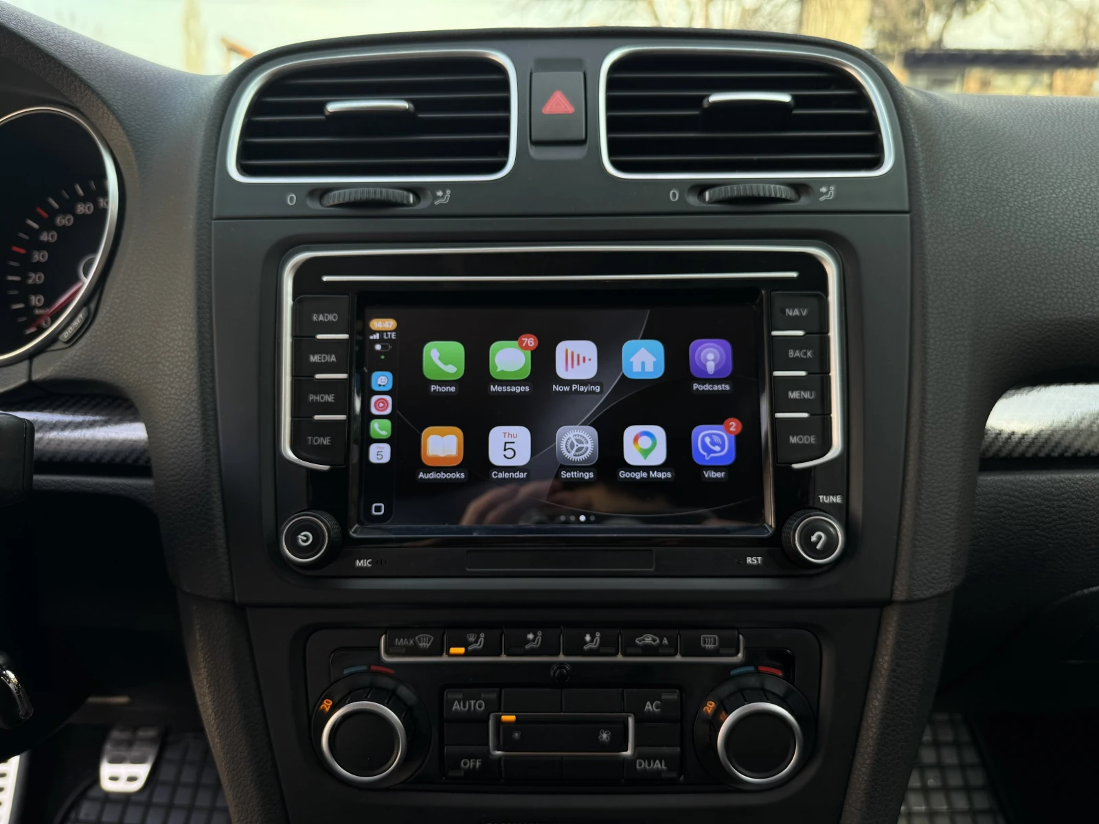 VW Golf 6 2.0TDI 140 Регистриран с каско! HIGHLINE , снимка 17 - Автомобили и джипове - 53726502