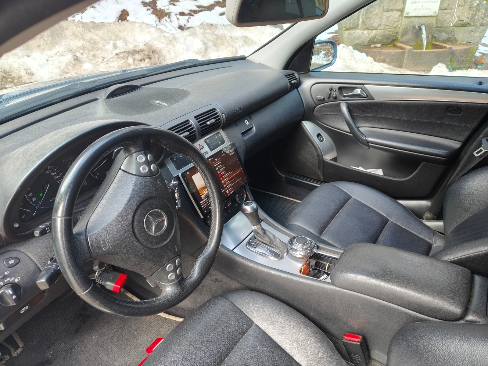 Mercedes-Benz C 280 LPG 7G, снимка 9 - Автомобили и джипове - 53859429