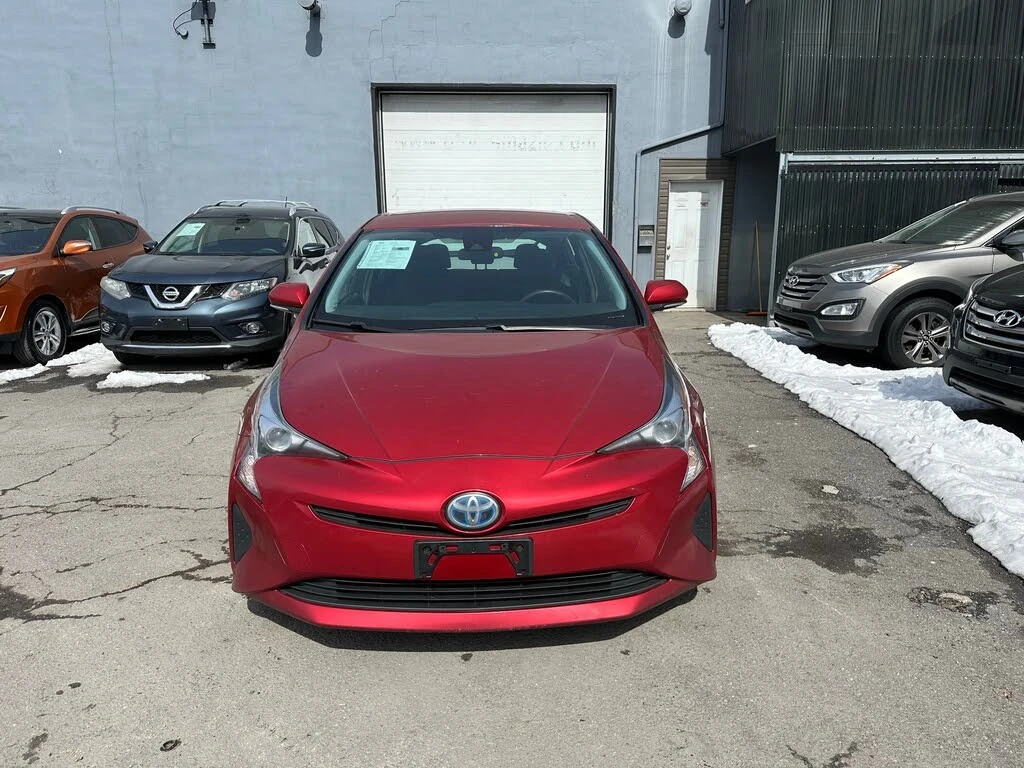 Toyota Prius FOUR TOURING* FWD* АвтоКредит* (ЦЕНА ДО БГ), снимка 6 - Автомобили и джипове - 54068625