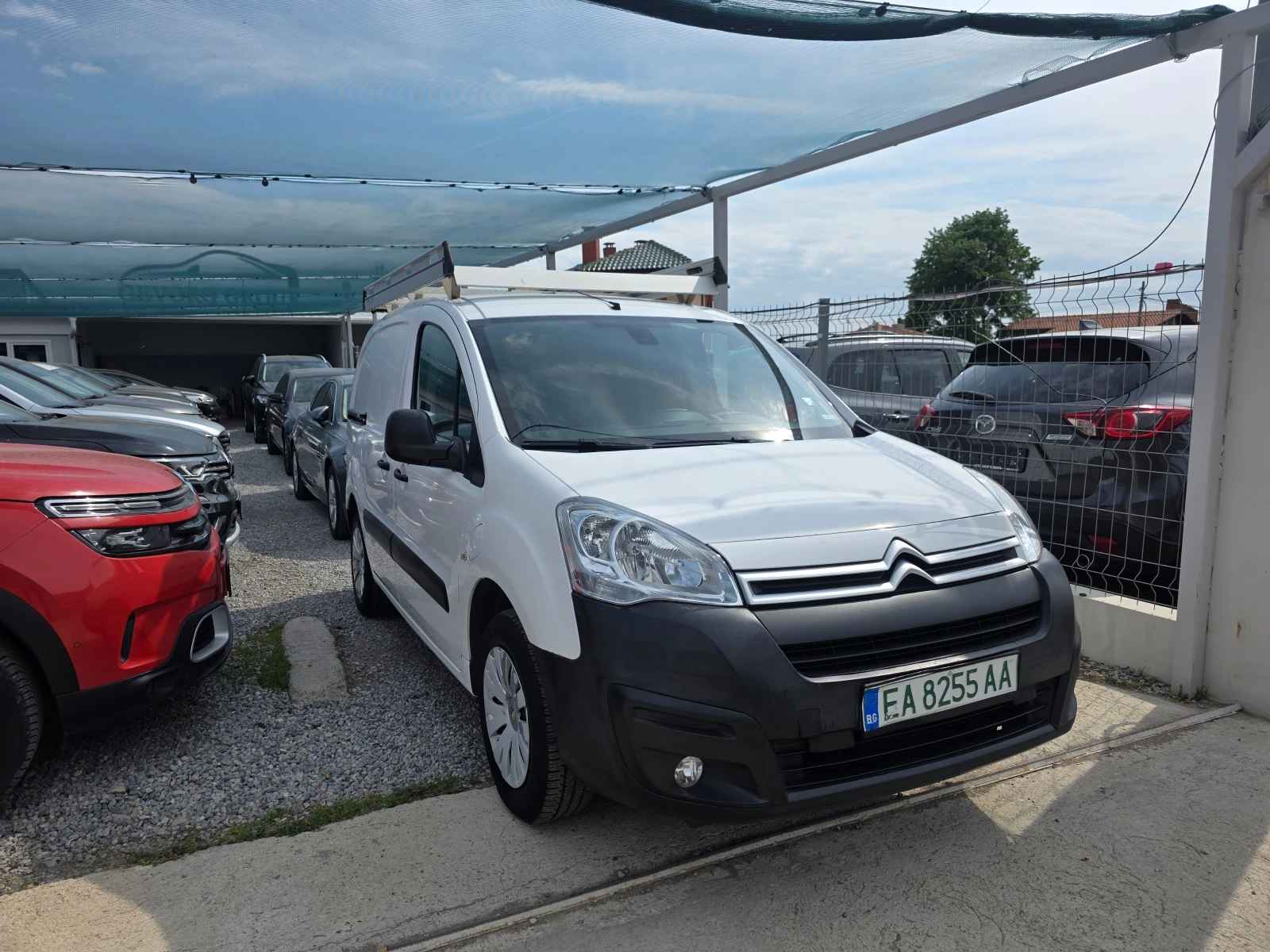 Citroen Berlingo 22.5  55000 хил.кил , снимка 3 - Автомобили и джипове - 54359406