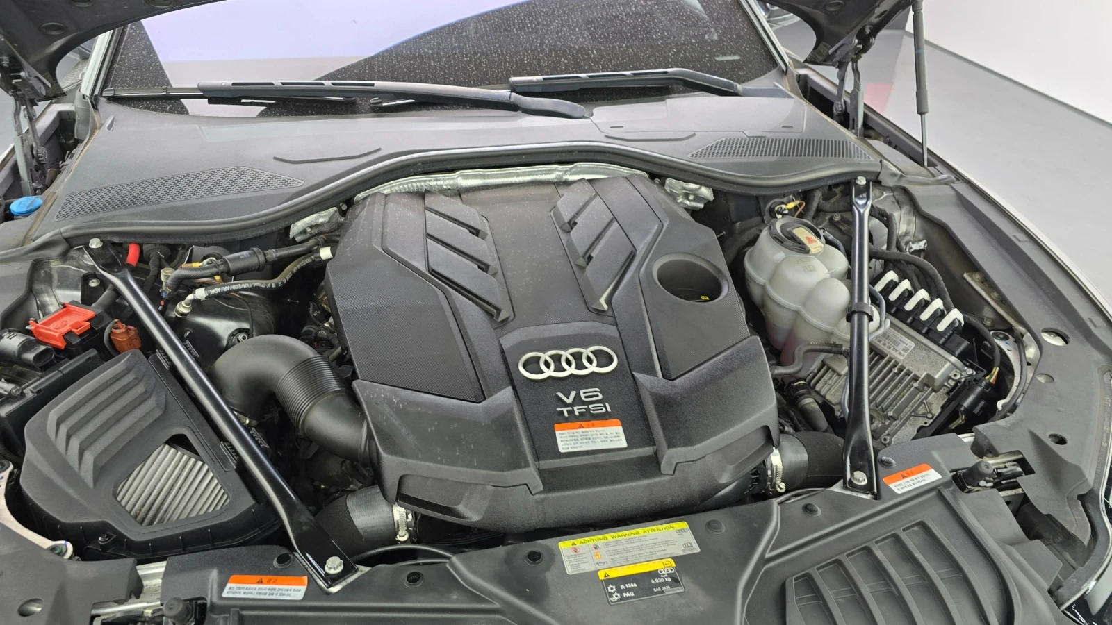 Audi A8 55 TFSI Quattro, снимка 15 - Автомобили и джипове - 54720551