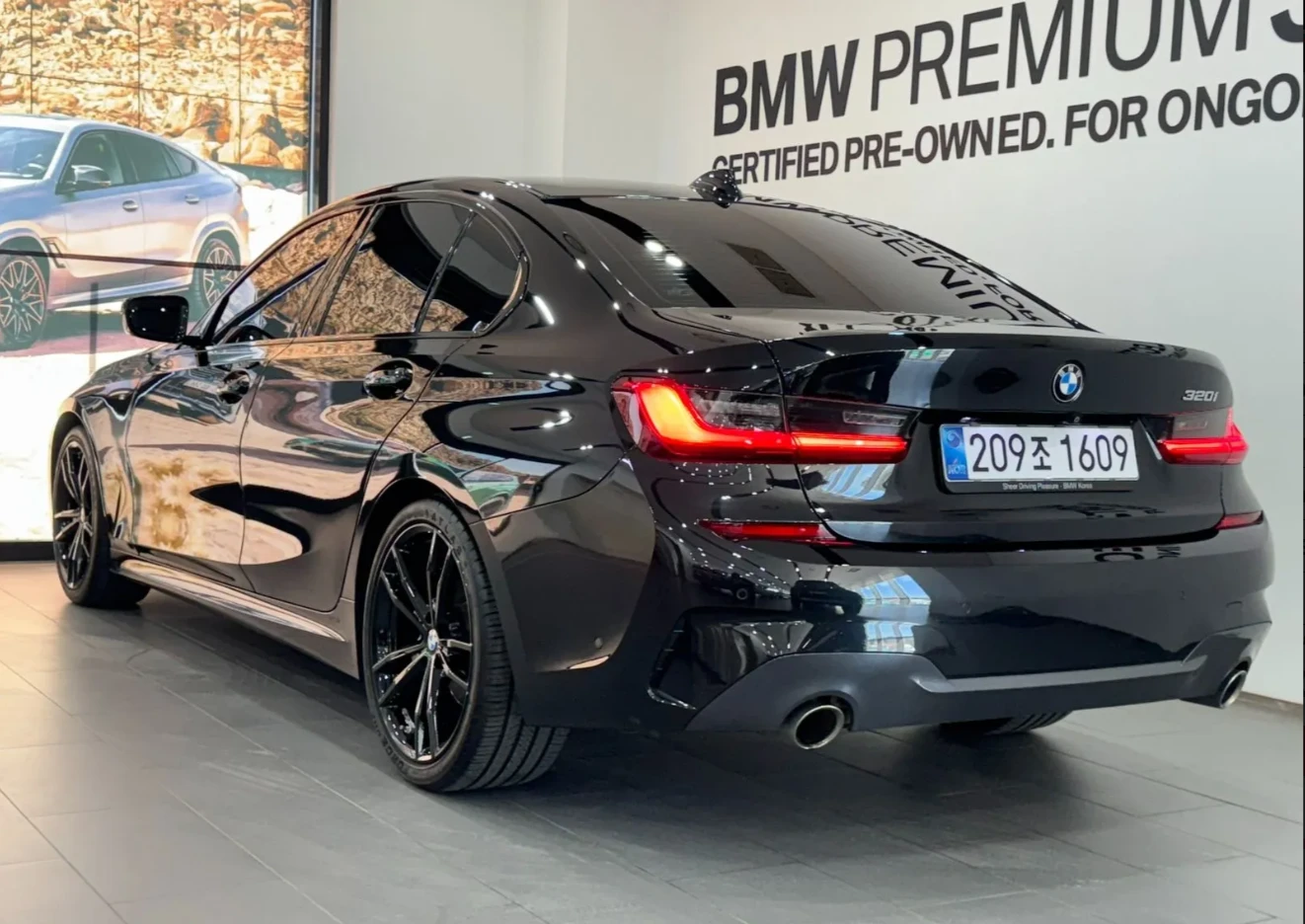 BMW 320 M SPORT PKG | ОТ ОФИЦИАЛНО ПРЕДСТАВИТЕЛСТВО НА БМВ, снимка 2 - Автомобили и джипове - 54812808