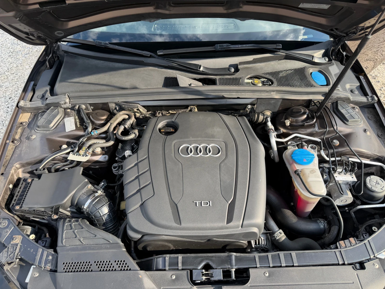Audi A4 S-LINE 2.0TDI-136PS-НАВИ, снимка 14 - Автомобили и джипове - 55195103