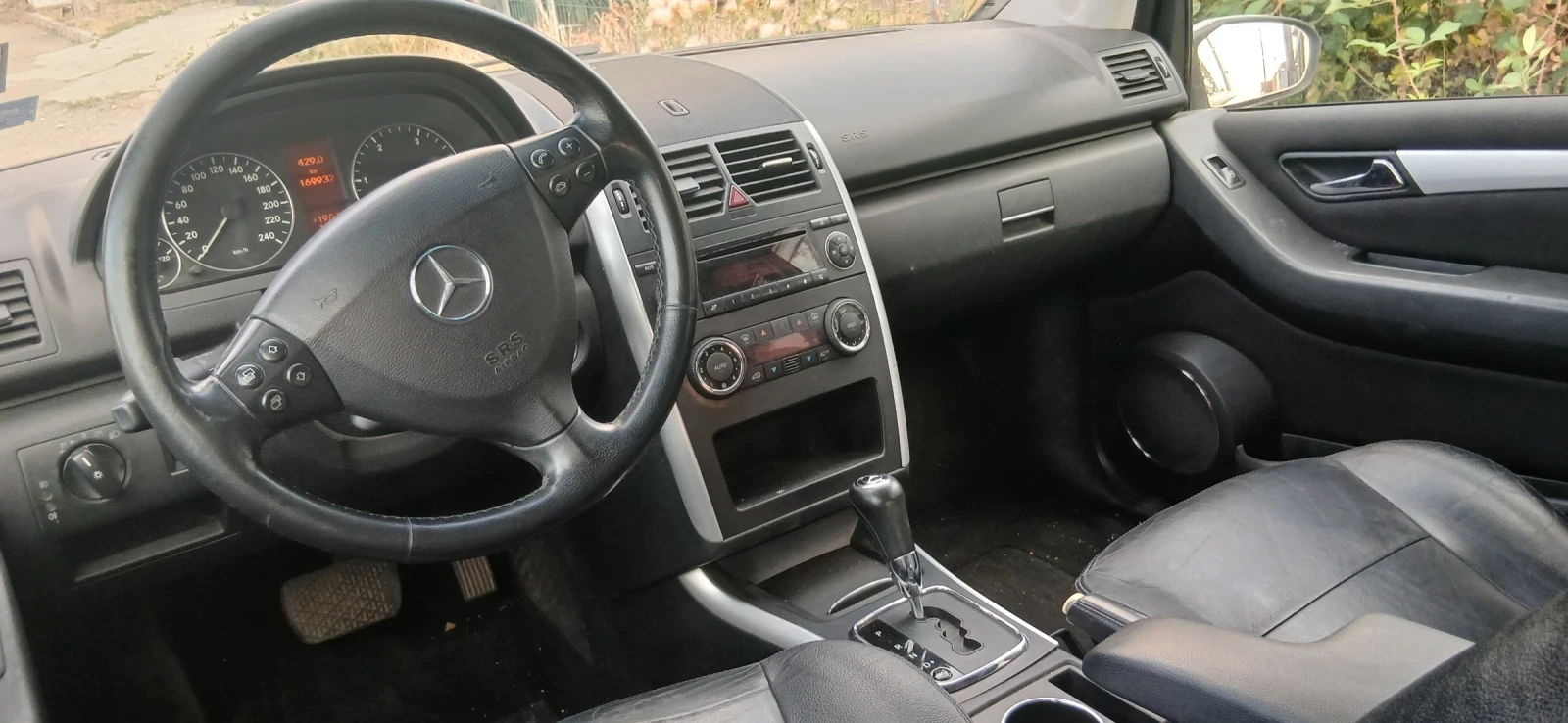 Mercedes-Benz A 180 A180 CDI * * * АВТОМАТИК* * * КОЖА* * * , снимка 15 - Автомобили и джипове - 55720577