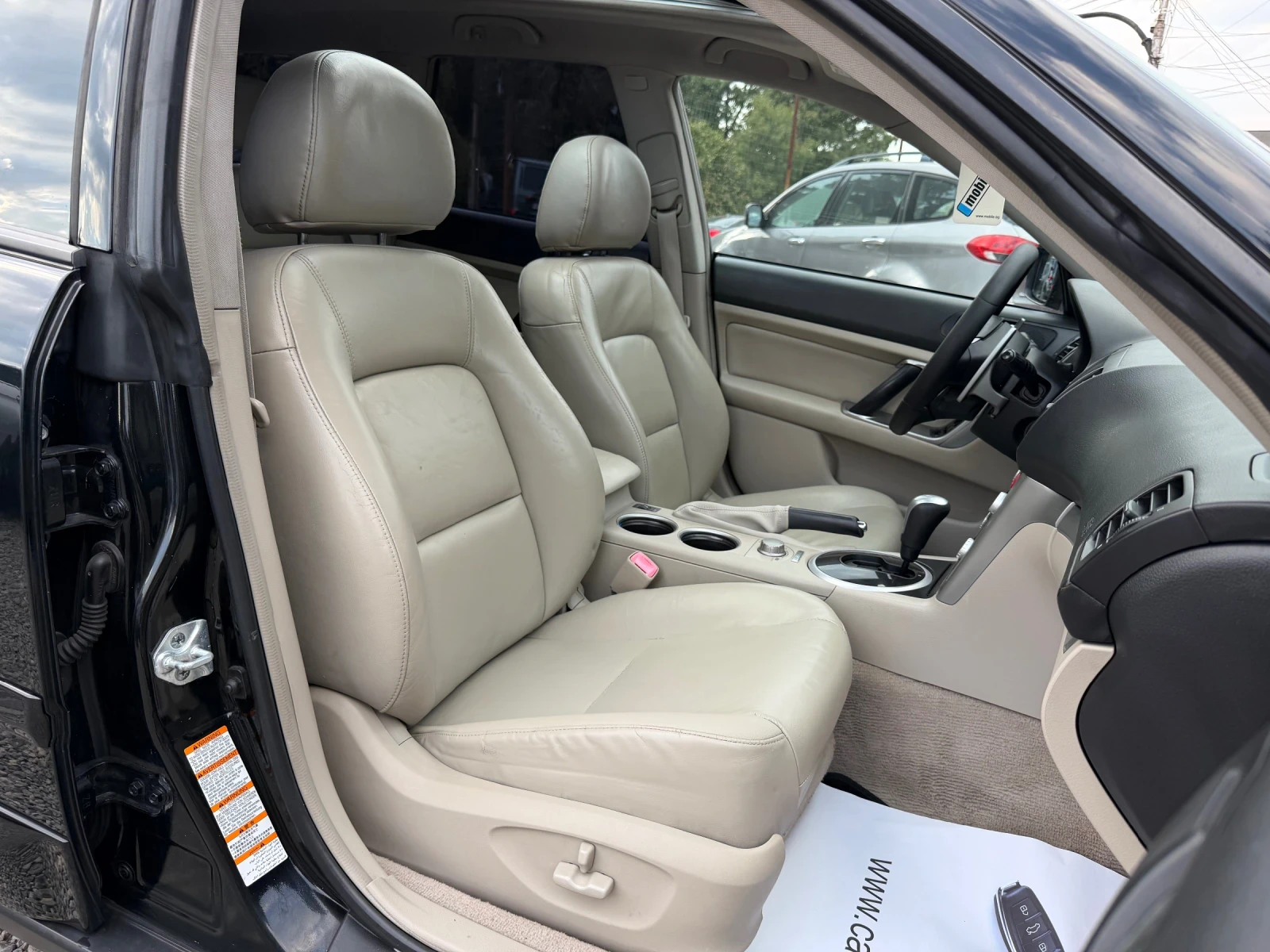 Subaru Outback 3.0 FACE LPG, снимка 12 - Автомобили и джипове - 56039858