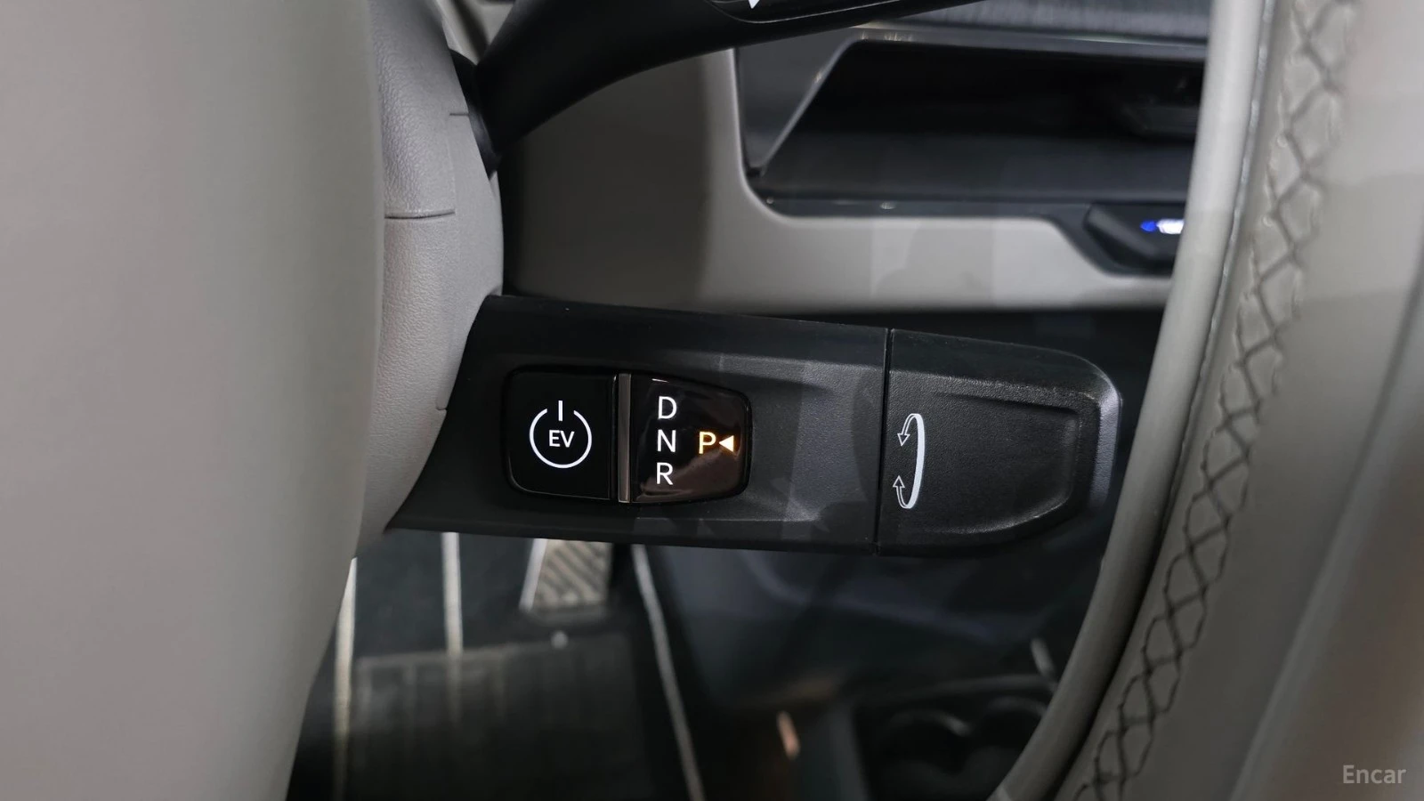 Kia EV9 LONG RANGE AWD EARTH, снимка 9 - Автомобили и джипове - 56113808