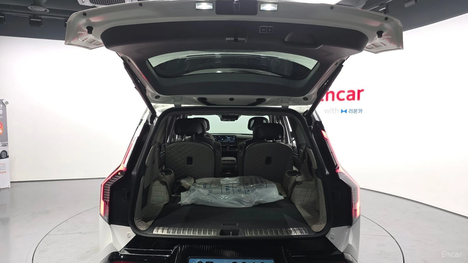 Kia EV9 LONG RANGE AWD EARTH, снимка 17 - Автомобили и джипове - 56113808