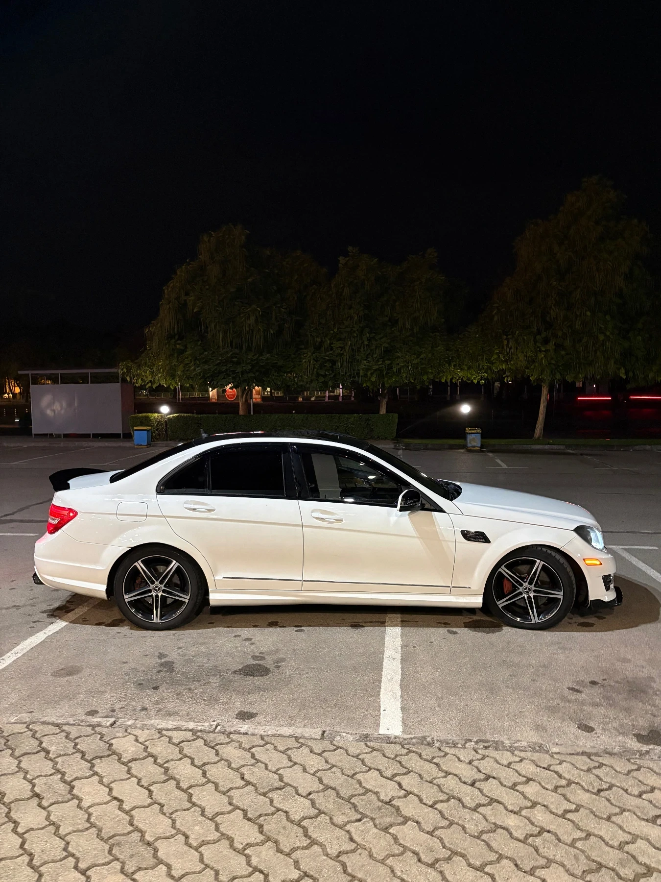 Mercedes-Benz C 350 FACELIFT AMG 4MATIC �������� | Mobile.bg � ����������� 8