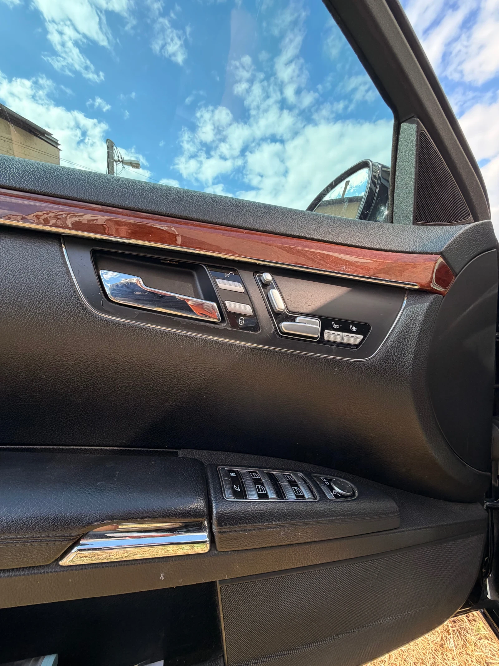 Mercedes-Benz S 320, снимка 8 - Автомобили и джипове - 56582516