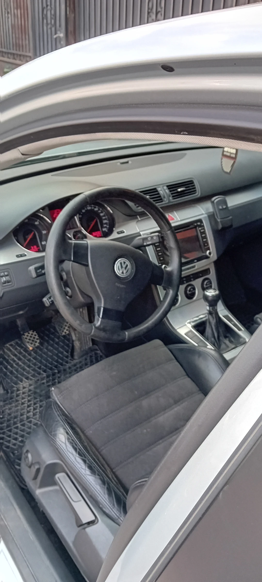 VW Passat 7, снимка 6 - Автомобили и джипове - 56611052