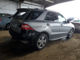 Mercedes-Benz ML 350 4MATIC* Burmester* Подгрев* З.Камера* , снимка 3