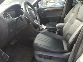 Обява за продажба на VW Tiguan R-LINE* 4Motion* All Black* Подгрев* Пано* М.Зона* ~34 900 лв. - изображение 6