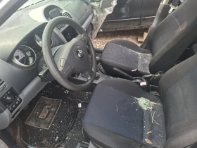 Suzuki Ignis 1.5 4x4 - 800 € / 1564.66 лв. - 98500230 2