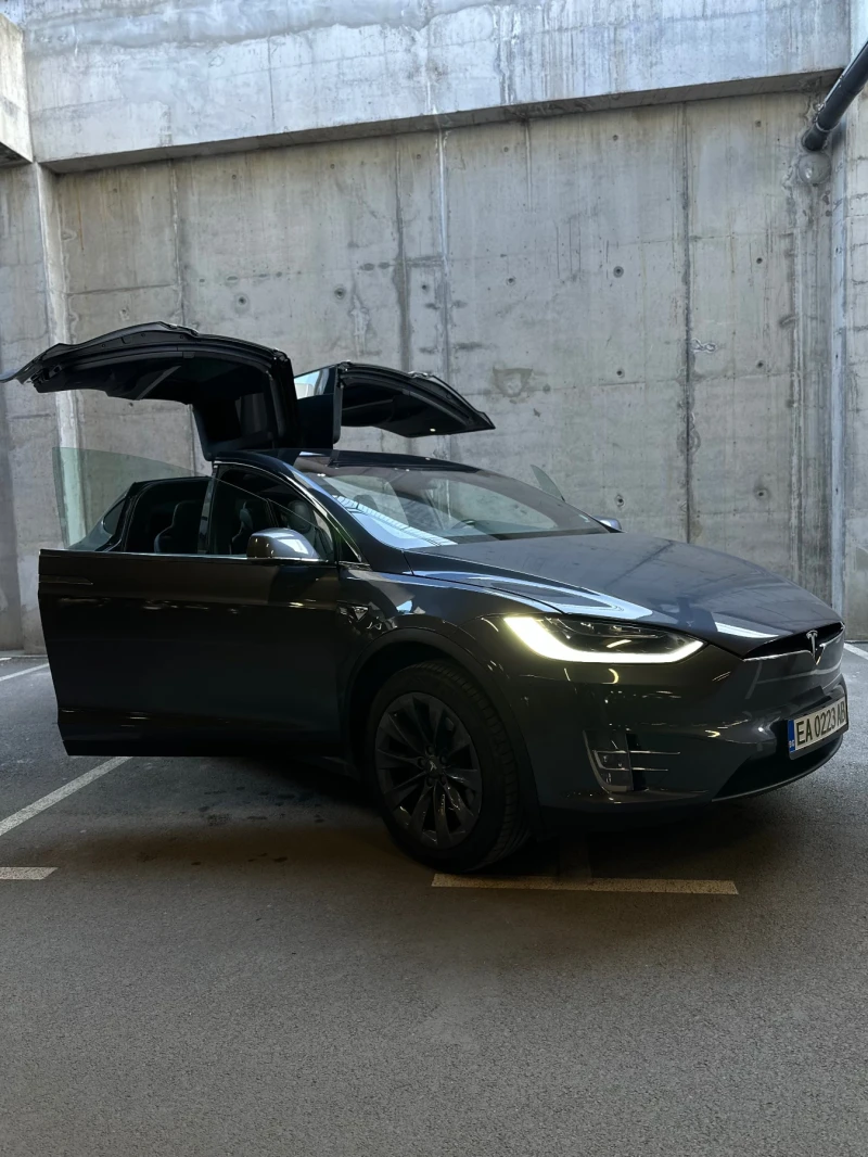 Tesla Model X 100D