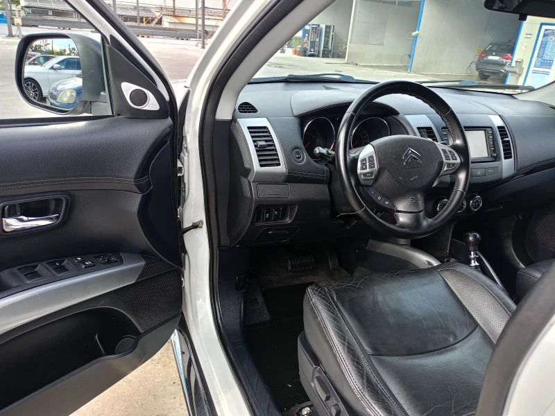 Citroen C-Crosser 2.2 D 4x4 7 места, снимка 5 - Автомобили и джипове - 51910849