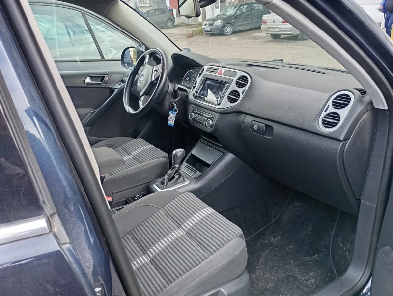 VW Tiguan 2.0 tdi, 4x4, DSG 7, снимка 7 - Автомобили и джипове - 52645590