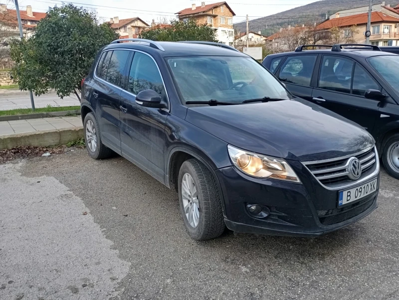 VW Tiguan 2.0 tdi, 4x4, DSG 7, снимка 2 - Автомобили и джипове - 52645590